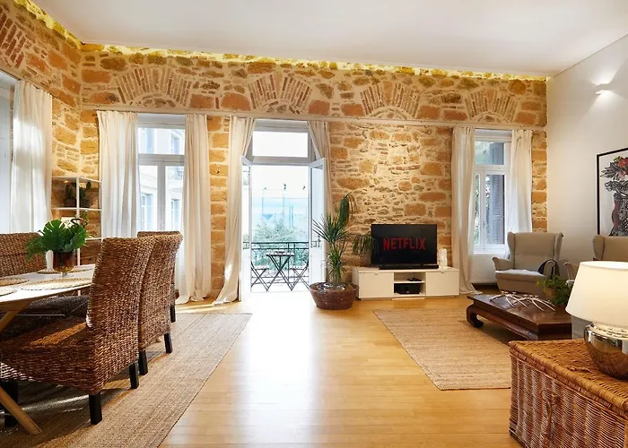 Chloe Boutique Apartments Plaka