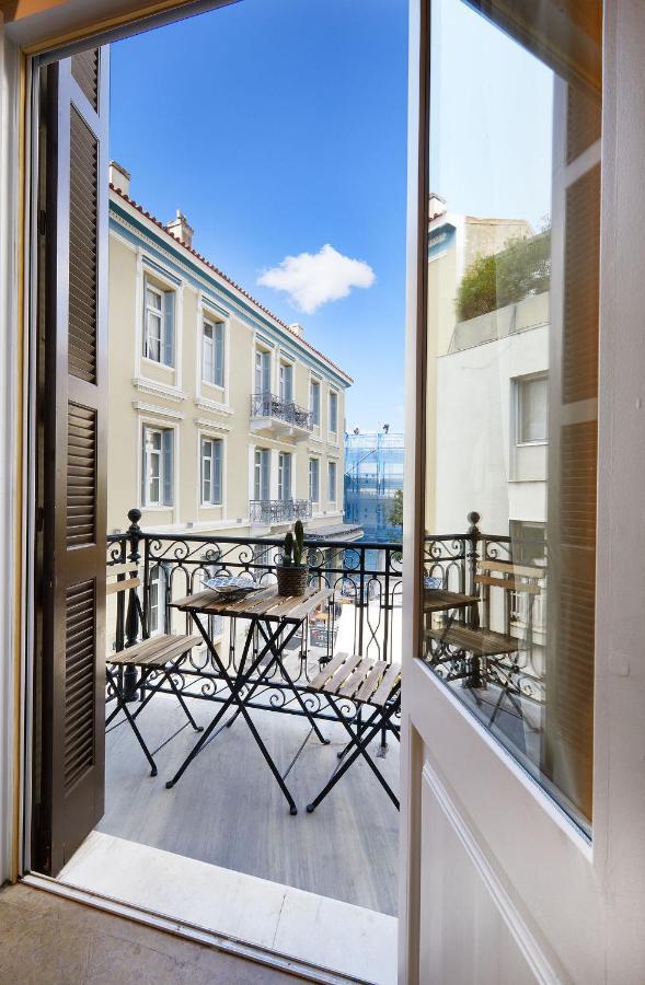 Chloe Boutique Plaka Appartamento *